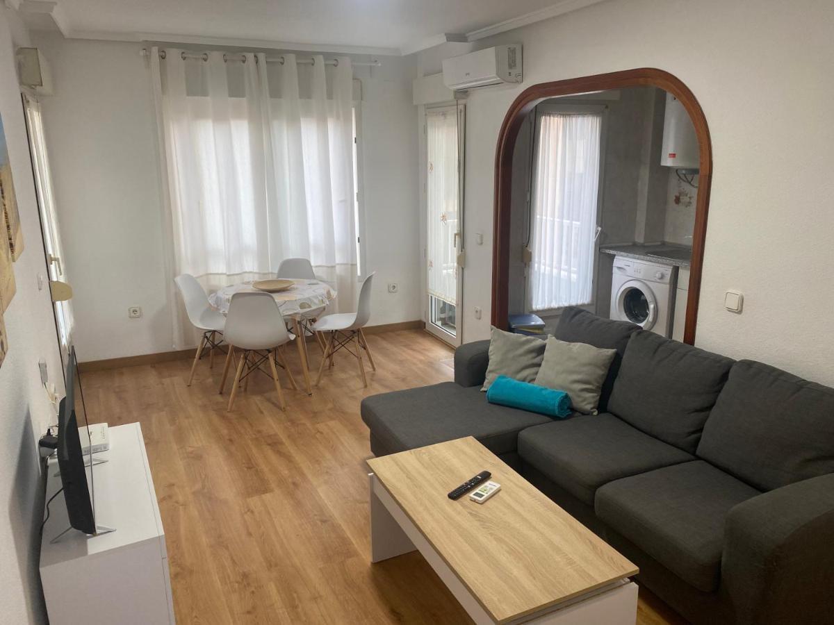 Homely Apartments Mar 3 Torrevieja Buitenkant foto