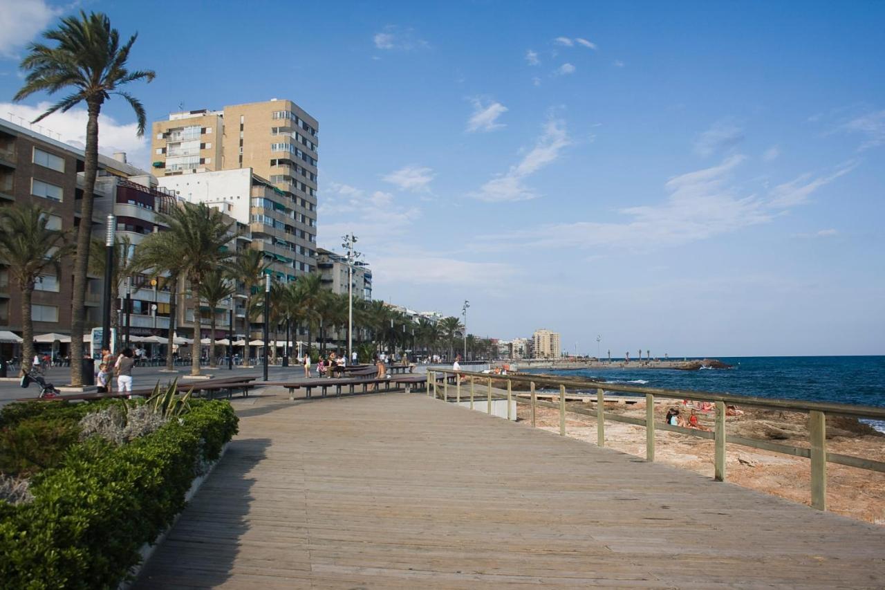 Homely Apartments Mar 3 Torrevieja Buitenkant foto